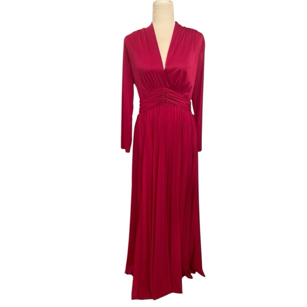 Vintage Womens 1960s/1970s Long Sleeve Plunge Neck Long Dress